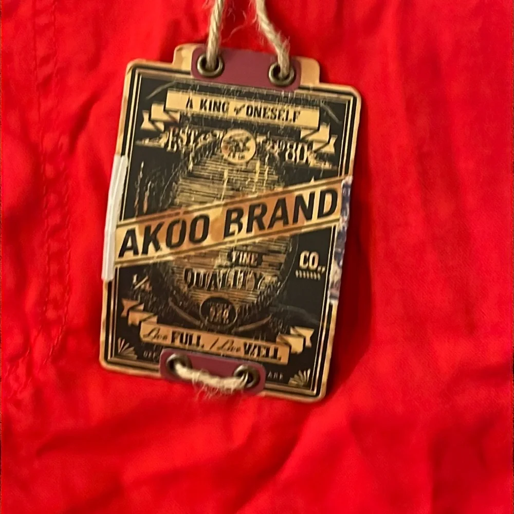 Akoo Brand Getaway Formula One Red Cargo Shorts new Mens Size 38